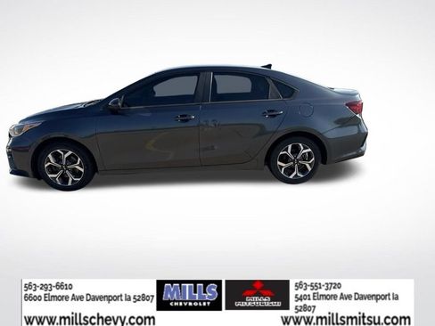 Used 2020 Kia Forte LXS FWD image 2
