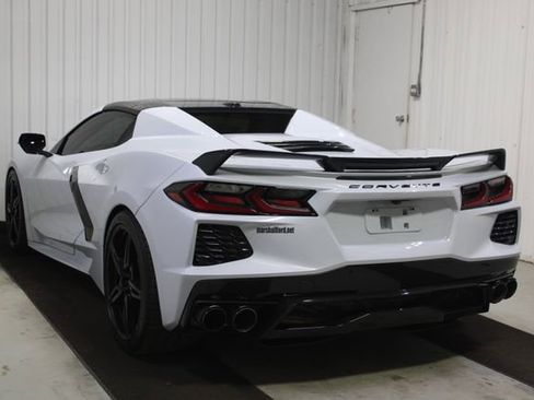 Used 2024 Chevrolet Corvette Stingray Preferred Conv w/ Z51 Performance Package RWD image 4