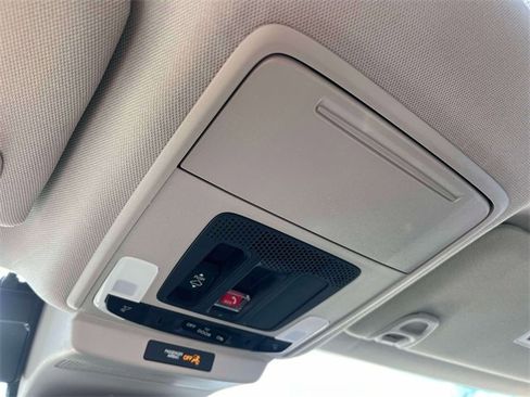 Used 2025 Honda Accord EX-L image 38