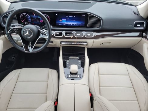 Certified 2024 Mercedes-Benz GLS 450 4MATIC image 15