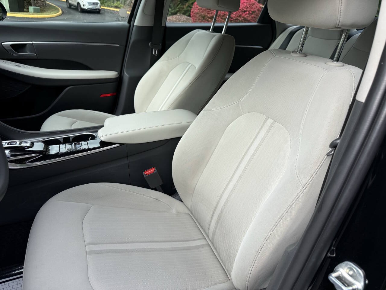 Used 2021 Hyundai Sonata Blue FWD image 11