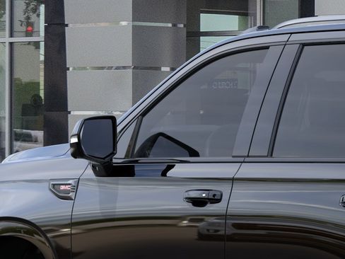 New 2026 GMC Yukon AT4 w/ AT4 Premium Package AWD/4WD image 12