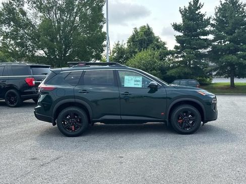 New 2026 Nissan Rogue SV w/ Rock Creek Premium Package AWD/4WD image 3