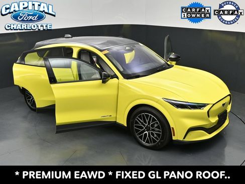 Used 2025 Ford Mustang Mach-E Premium AWD/4WD image 35