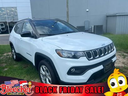 New 2025 Jeep Compass Latitude w/ Convenience Group