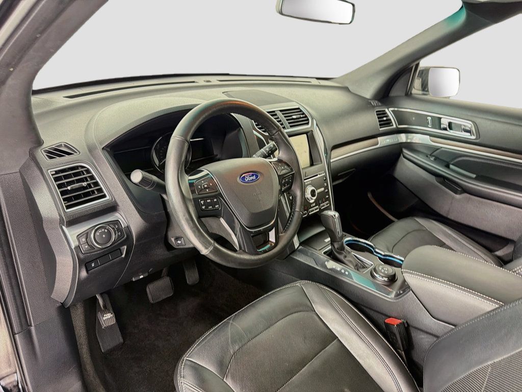Used 2016 Ford Explorer Limited AWD/4WD image 9