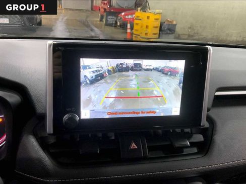 Used 2023 Toyota RAV4 XLE w/ Convenience Package image 27