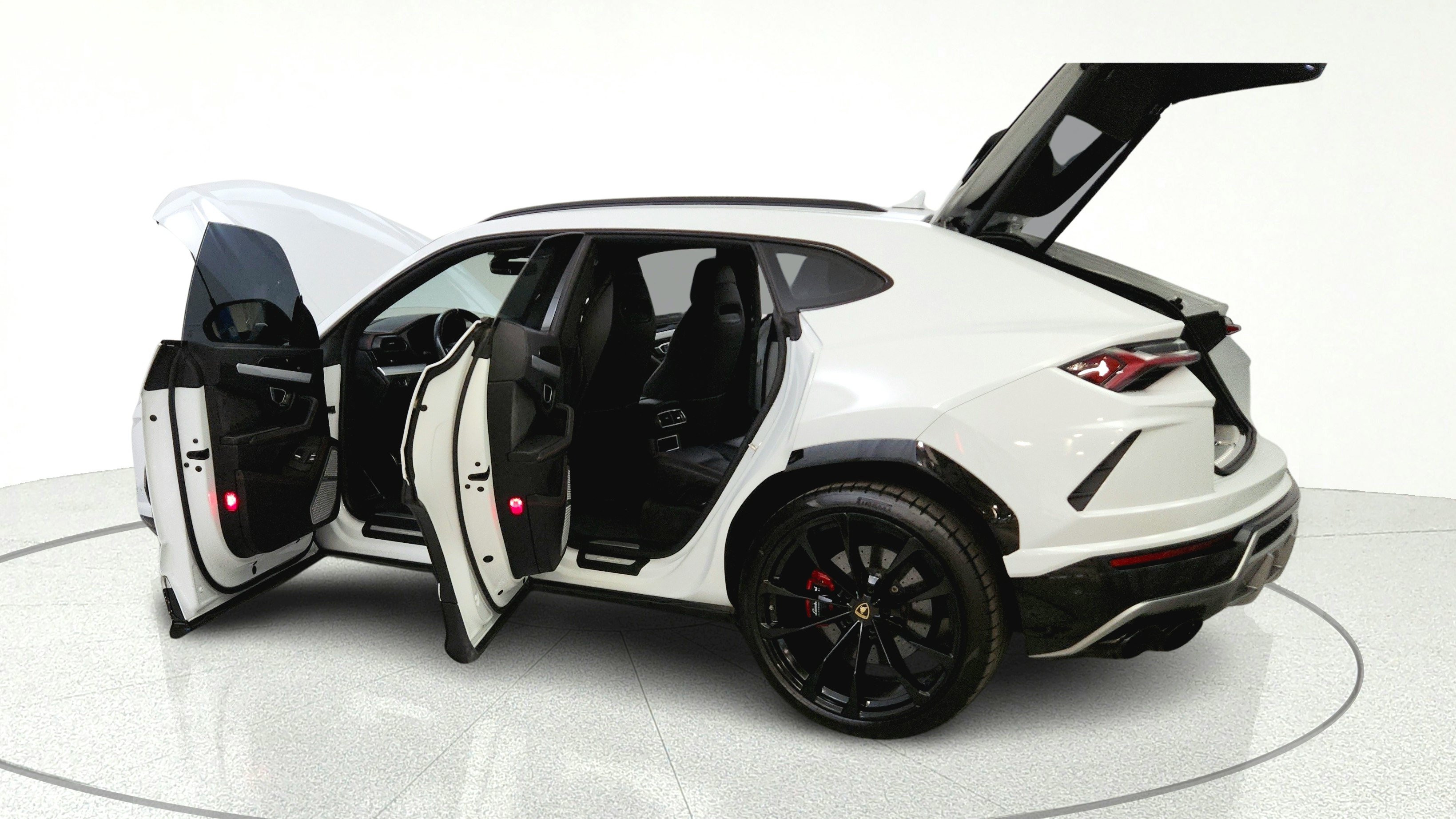 Used 2023 Lamborghini Urus S AWD/4WD image 12