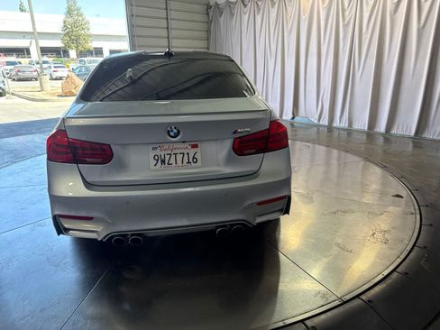 Used 2016 BMW M3 RWD image 5