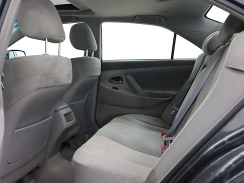 Used 2008 Toyota Camry LE image 16