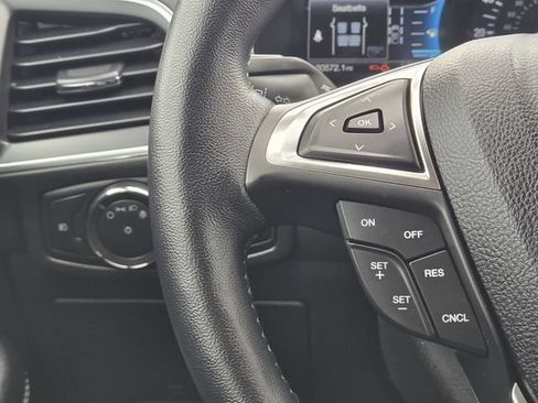 Used 2022 Ford Edge Titanium AWD/4WD image 26