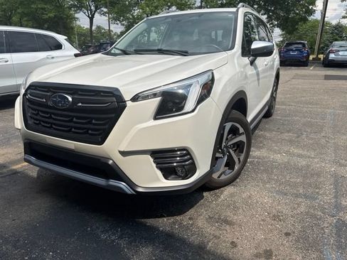 Certified 2023 Subaru Forester Touring AWD/4WD image 1
