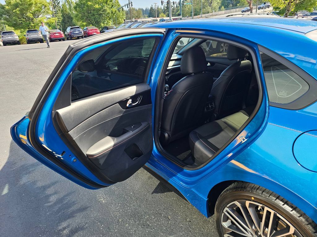 Used 2023 Kia Forte GT FWD image 15