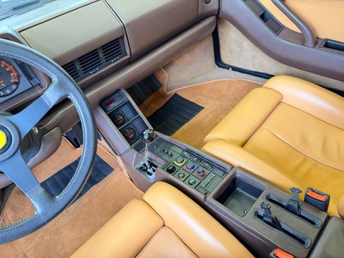 Used 1990 Ferrari Testarossa RWD image 79
