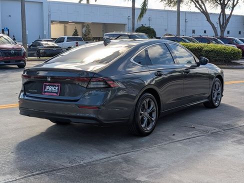 Used 2023 Honda Accord EX image 5