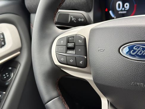 New 2026 Ford Explorer Active AWD/4WD image 20