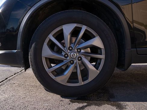 Used 2016 Nissan Rogue SL w/ SL Premium Package image 9