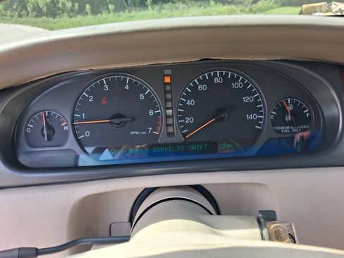 Used 1997 Cadillac Eldorado w/ Leather/Lumbar Pkg FWD image 12