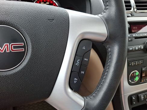 Used 2012 GMC Acadia SLT AWD/4WD image 21
