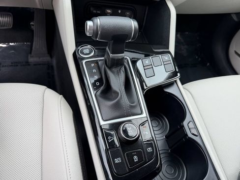 Certified 2024 Kia Sportage EX AWD/4WD image 23