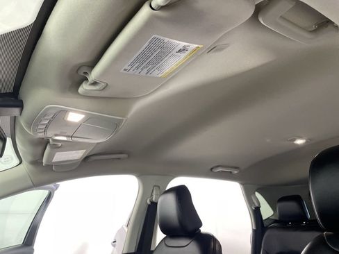 Used 2024 Ford Edge SEL AWD/4WD image 18