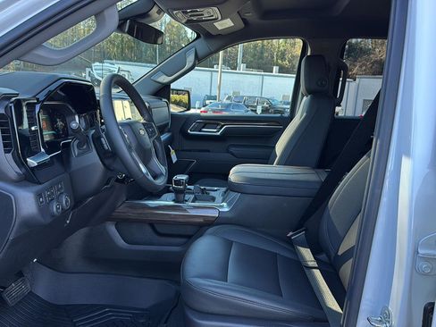 New 2026 Chevrolet Silverado 1500 LT image 8