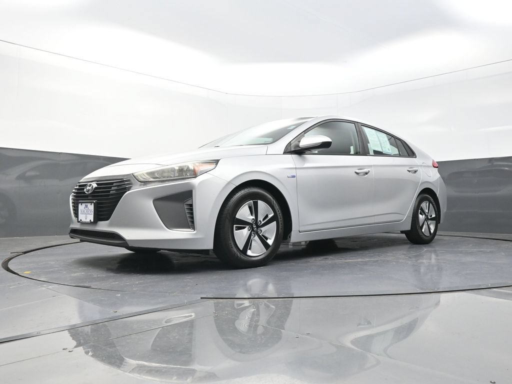 Used 2018 Hyundai Ioniq Blue FWD image 23