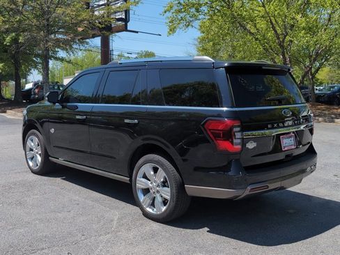 Used 2024 Ford Expedition King Ranch image 8