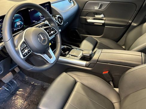 Used 2023 Mercedes-Benz GLA 250 image 11