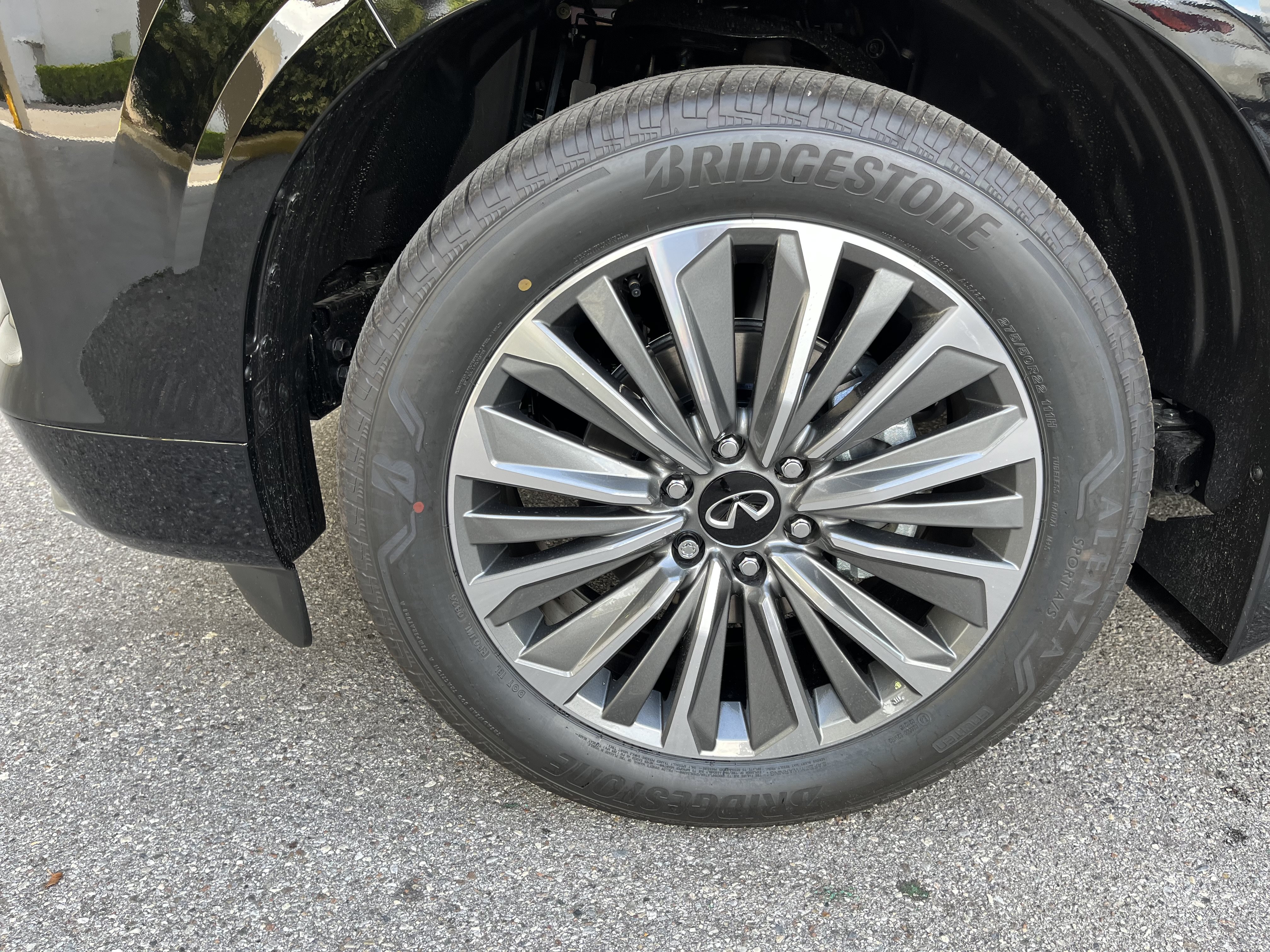 New 2026 INFINITI QX80 Luxe w/ Cargo Package RWD image 10
