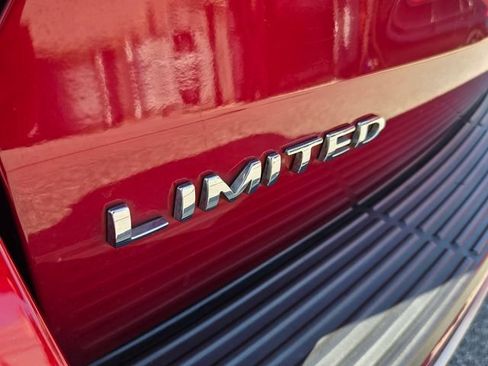 Used 2018 Ford Expedition Max Limited w/ Equipment Group 302A RWD image 17