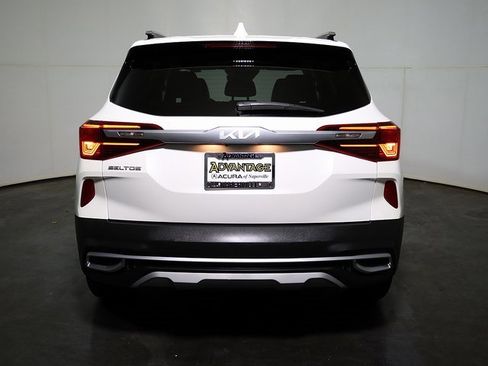 Used 2023 Kia Seltos S image 10