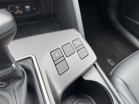 New 2026 Kia Sportage EX image 6