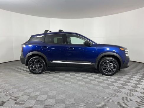 New 2026 Nissan Kicks SR w/ Illumination Package image 11