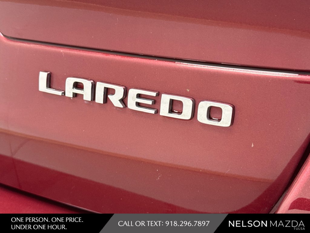 Used 2023 Jeep Grand Cherokee L Laredo AWD/4WD image 15