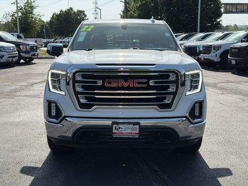 Used 2022 GMC Sierra 1500 SLT w/ SLT Premium Package AWD/4WD image 2