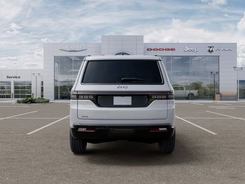 New 2026 Jeep Grand Wagoneer Limited AWD/4WD image 7