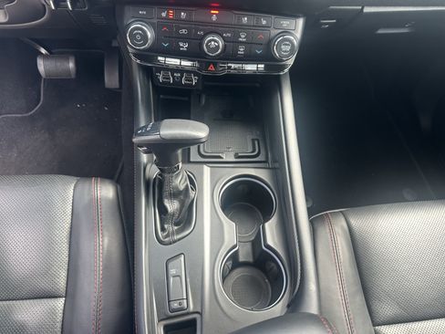 Used 2023 Dodge Durango R/T AWD/4WD image 18