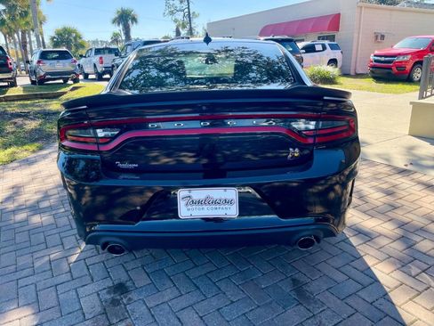 Used 2019 Dodge Charger Scat Pack w/ Plus Group image 4