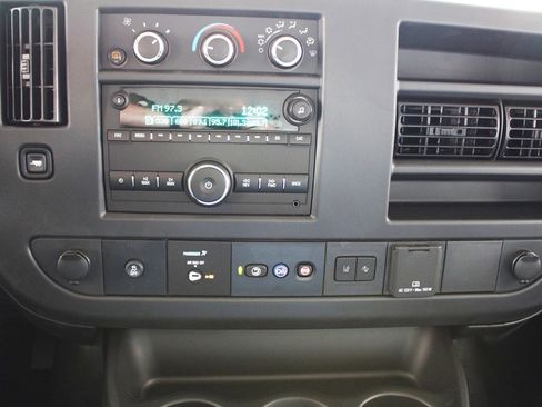 Used 2024 Chevrolet Express 2500 w/ Driver Convenience Package image 27