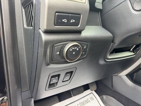 Certified 2019 Ford F150 Raptor w/ Equipment Group 802A Luxury AWD/4WD image 31