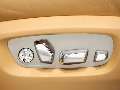 Used 2017 Rolls-Royce Ghost Series II Sedan 4D image 88