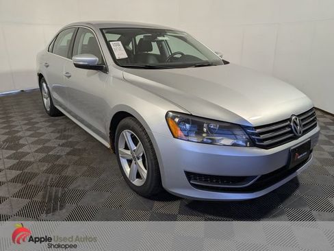 Used 2013 Volkswagen Passat 2.5 SE FWD image 42