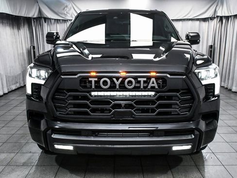 Used 2025 Toyota Sequoia TRD Pro AWD/4WD image 2