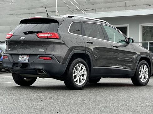 Used 2015 Jeep Cherokee Latitude w/ Comfort/Convenience Group image 3