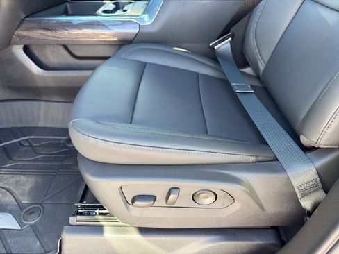 New 2026 Chevrolet Silverado 2500 LTZ w/ LTZ Convenience Package image 14