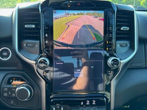 New 2026 RAM 1500 4x4 Crew Cab image 19