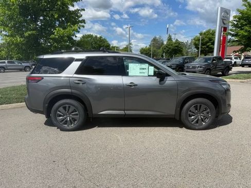 New 2026 Nissan Pathfinder SV AWD/4WD image 4