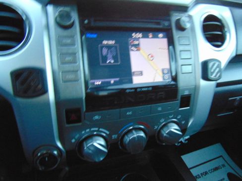 Used 2018 Toyota Tundra SR5 w/ TRD Sport Package image 27