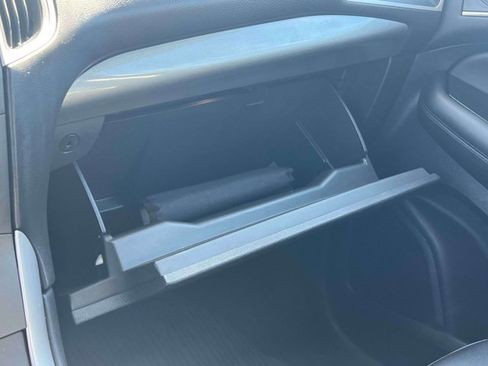 Used 2019 Ford Edge SEL w/ Equipment Group 201A AWD/4WD image 33